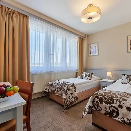 Wellness Step - Czech Leading 4* Praga