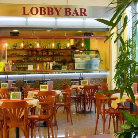 健康步骤酒店 酒店 4*