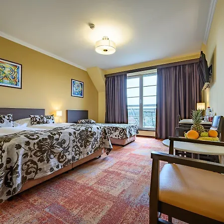 Wellness Step - Czech Leading מלון