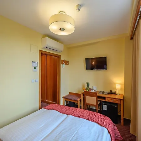 Wellness Step - Czech Leading Hotell Prag