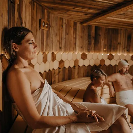 Hotel Wellness Step - Czech Leading 4*