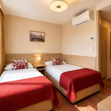 Wellness Step - Czech Leading 4* Прага