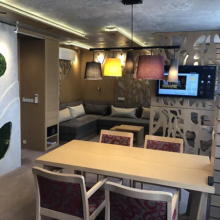 Wellness Step - Czech Leading