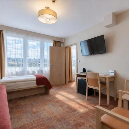 Wellness Step - Czech Leading 4* براغ